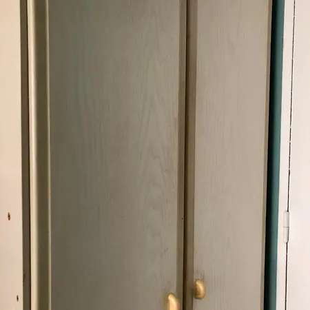 Homestay Private With 2 Double Bed Metro 5 No Key Check In 8pm- Checkout 12noon Bobigny